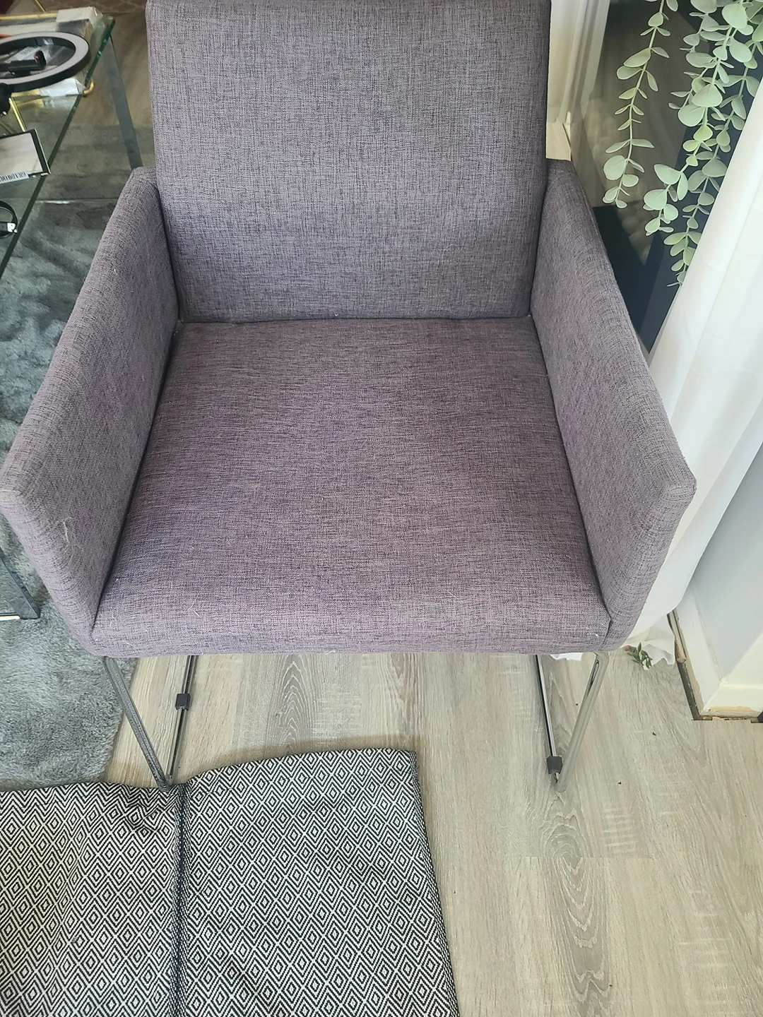single chair each for 20 dollars - photo 2