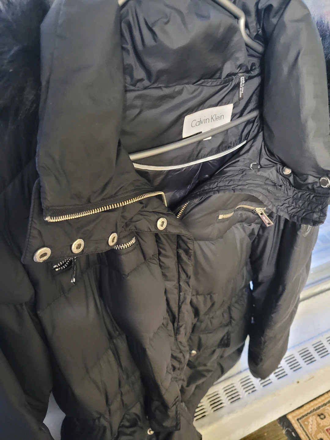 calvin klein winter jacket with hood nice condition image indicator(2)
