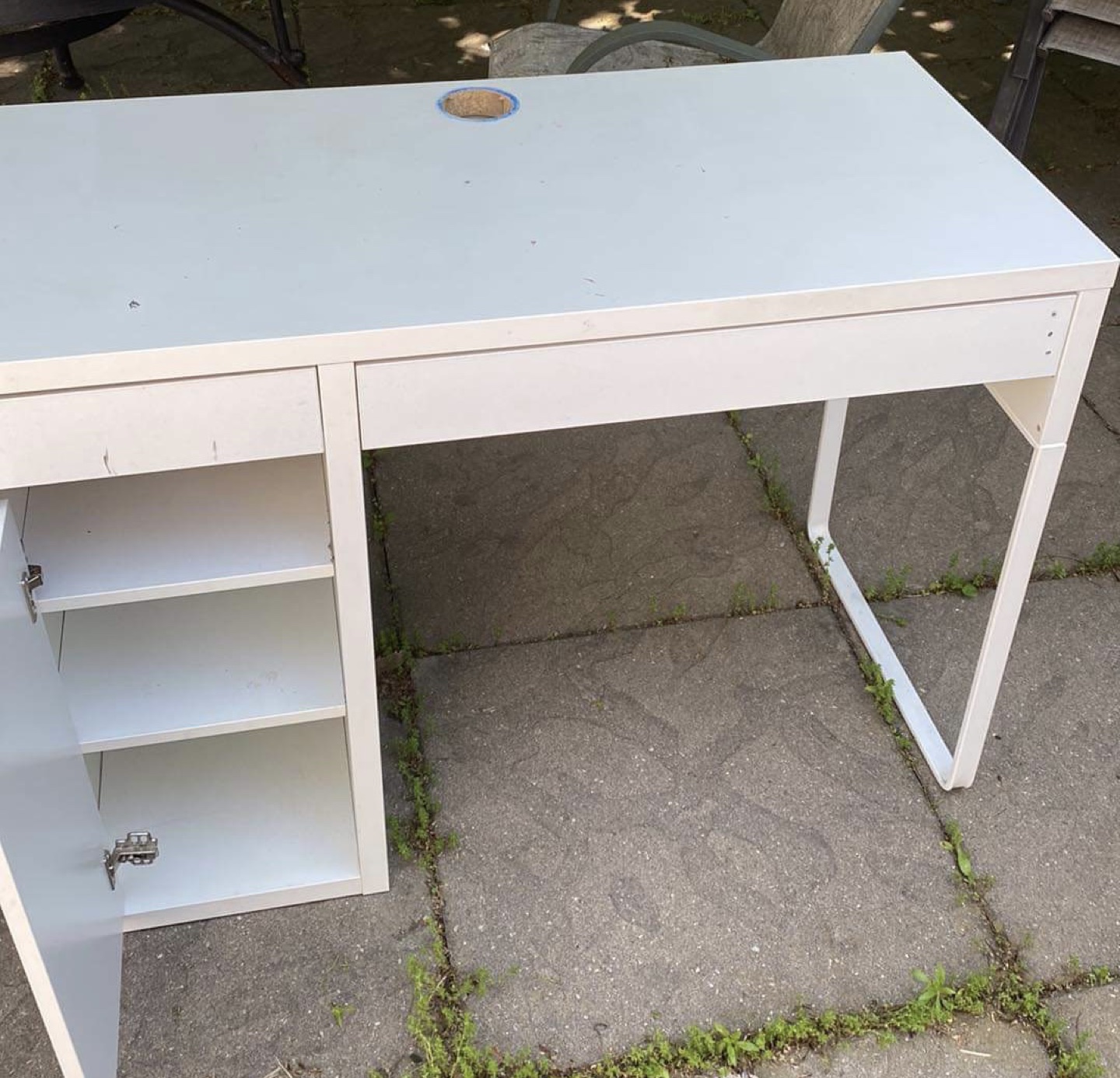 Study Table thumbnail