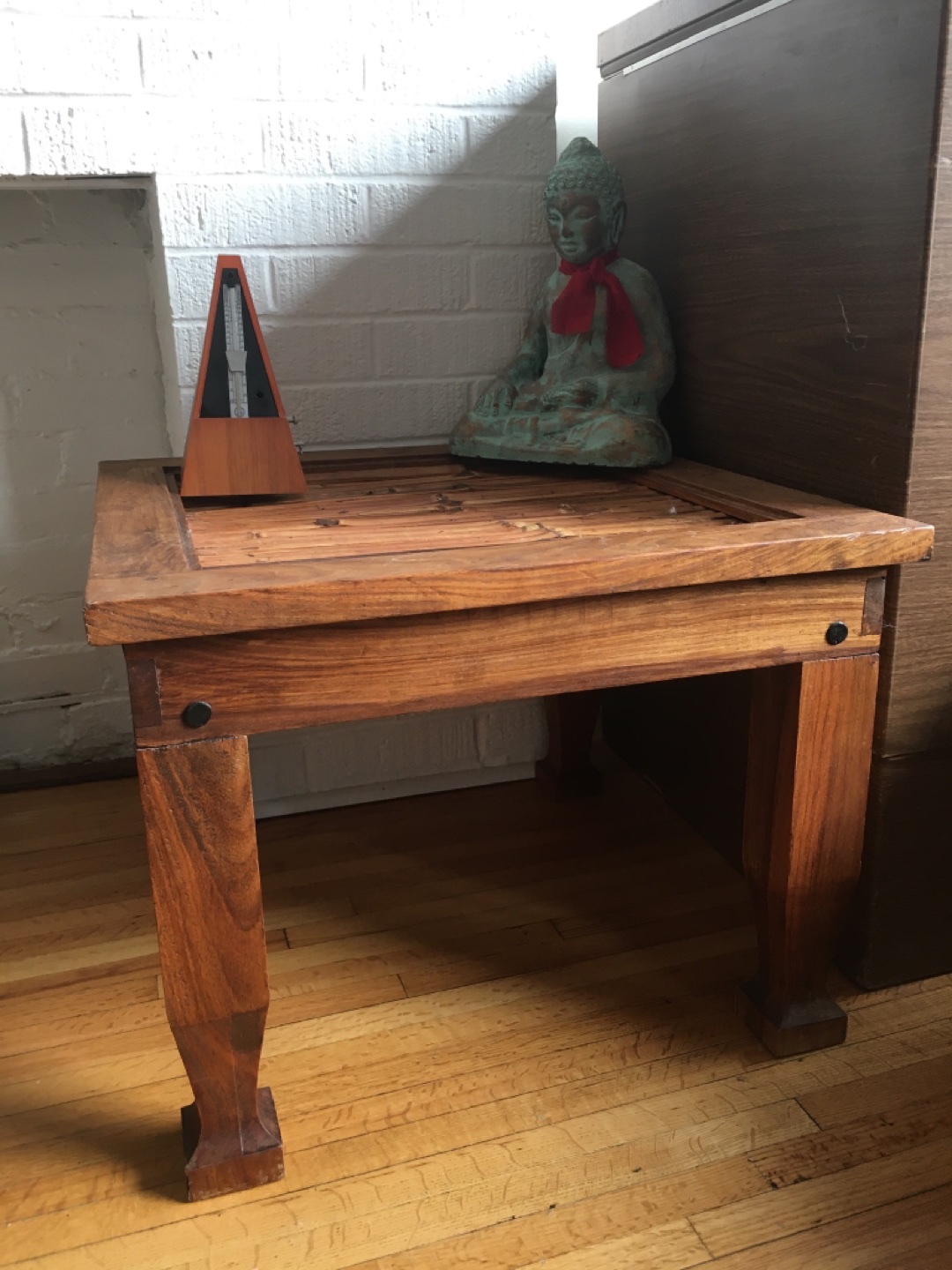Side table / coffee table thumbnail