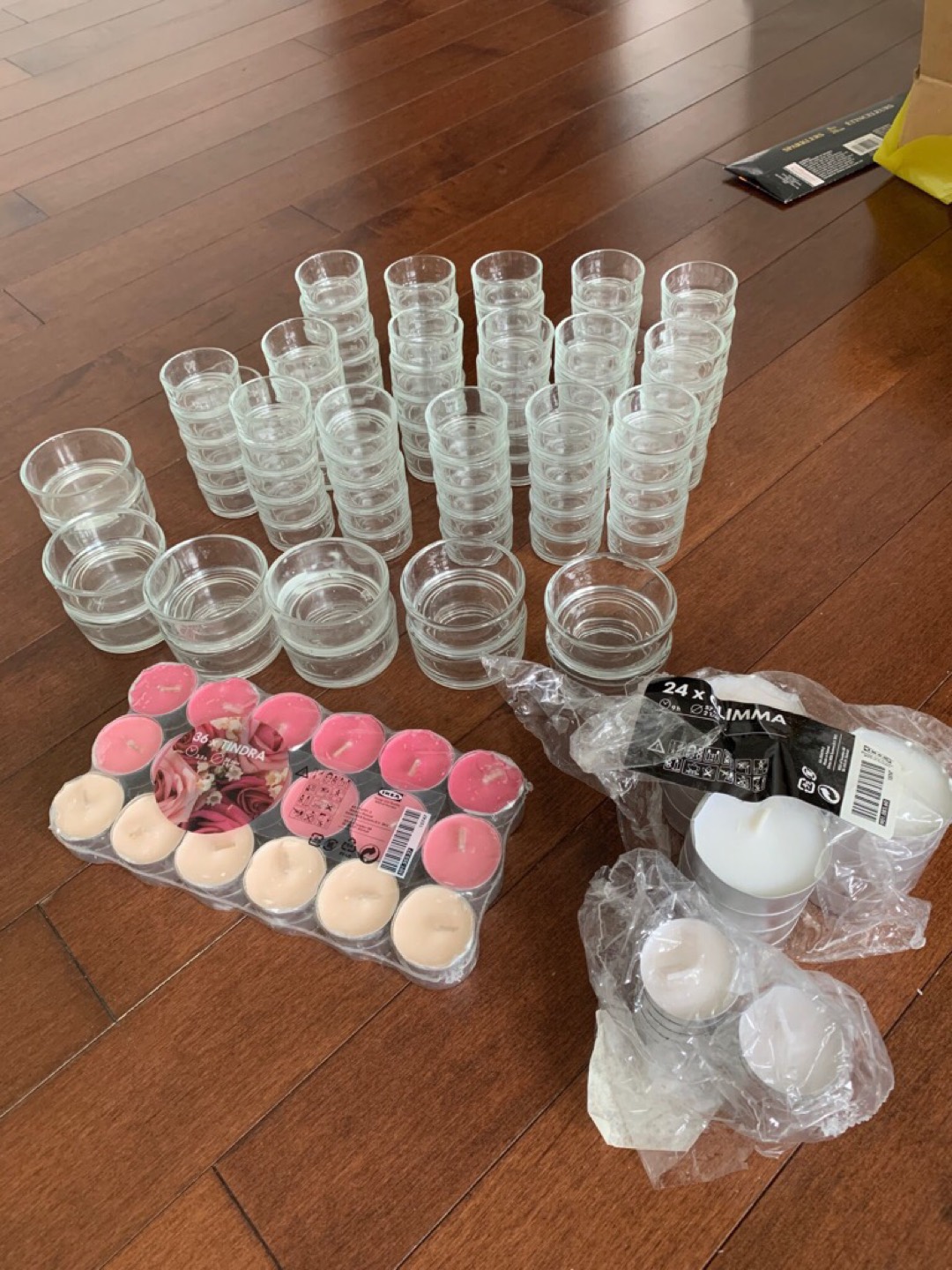 Candles and candle holders set thumbnail