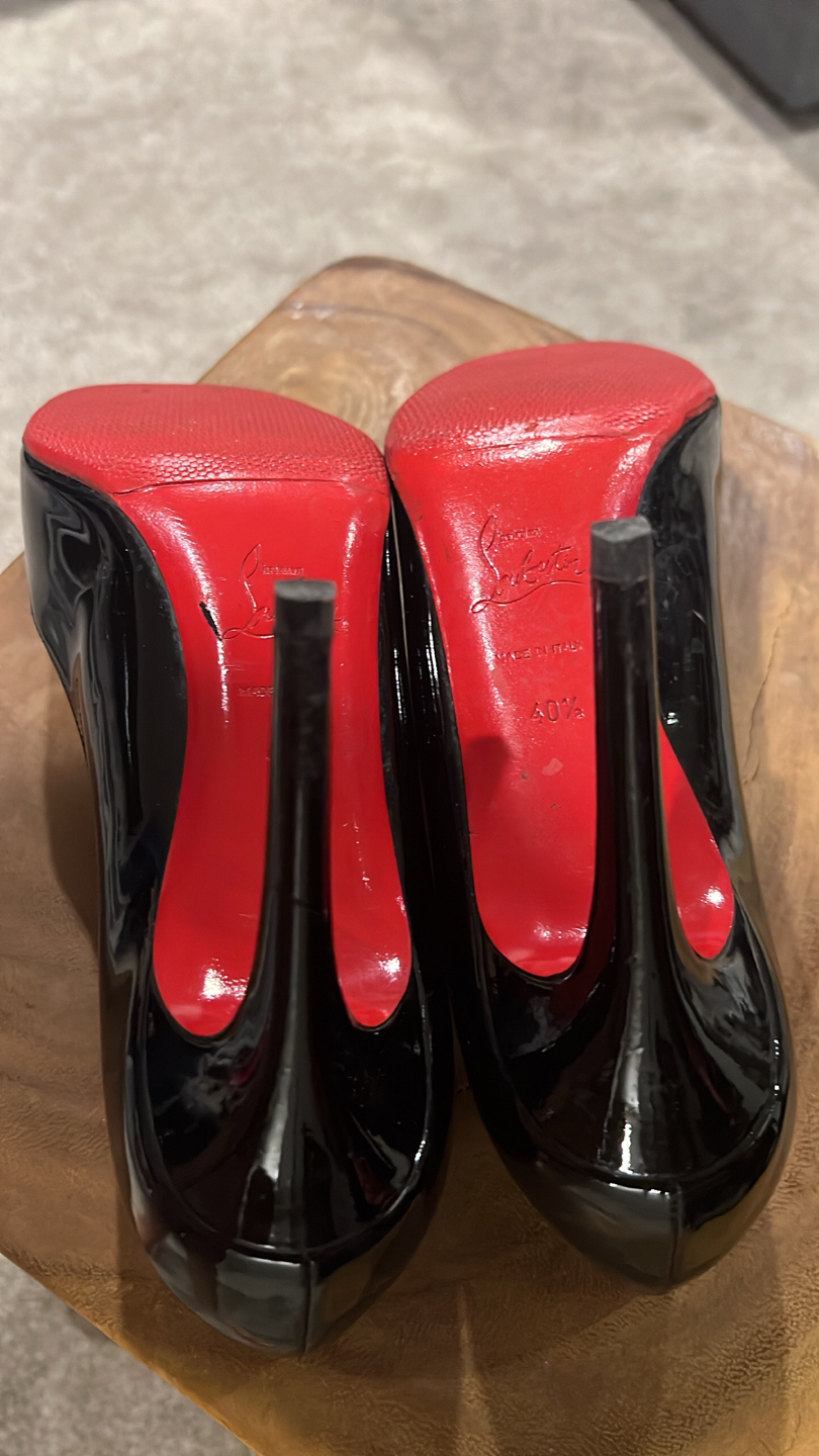 Round Toe Louis Vuittons - photo 2