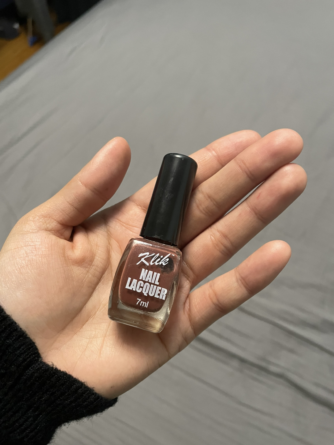 Free Brown Nail polish thumbnail
