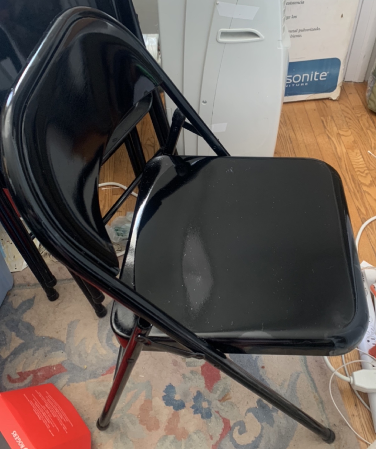 Black metal chairs - photo 4