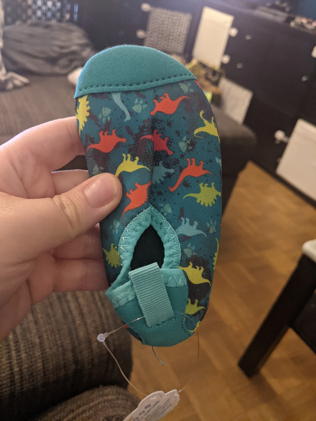 Water Shoes image indicator(2)