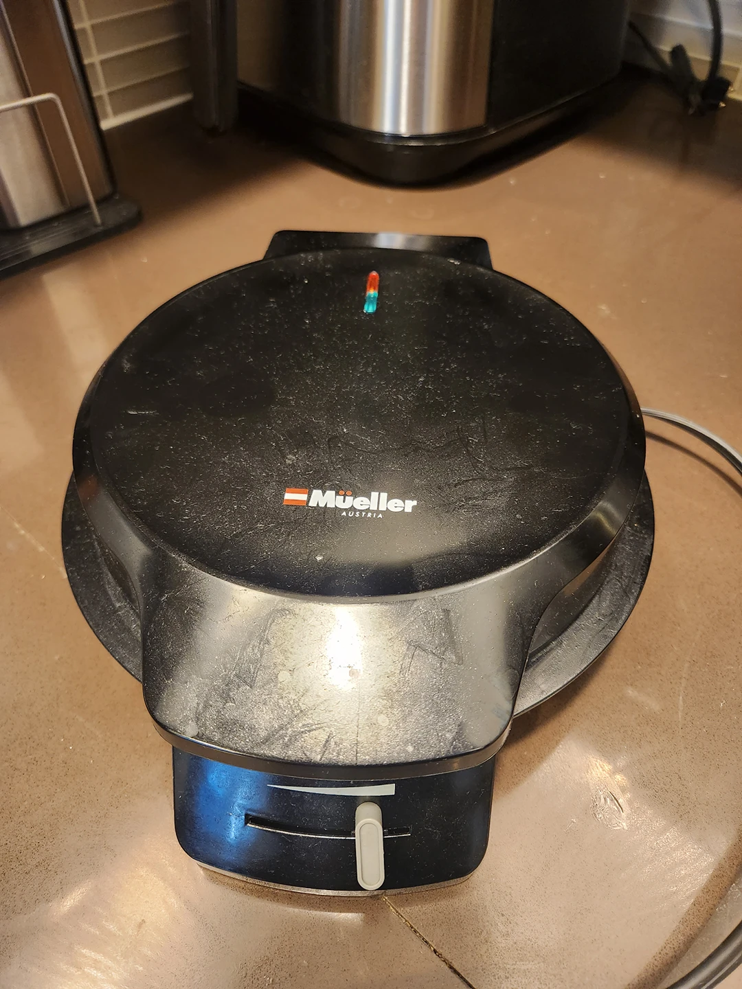 waffle maker - photo 2