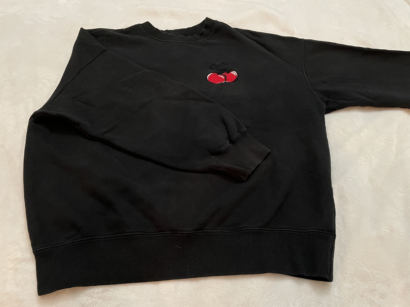 Kirsh Black Sweatshirt thumbnail