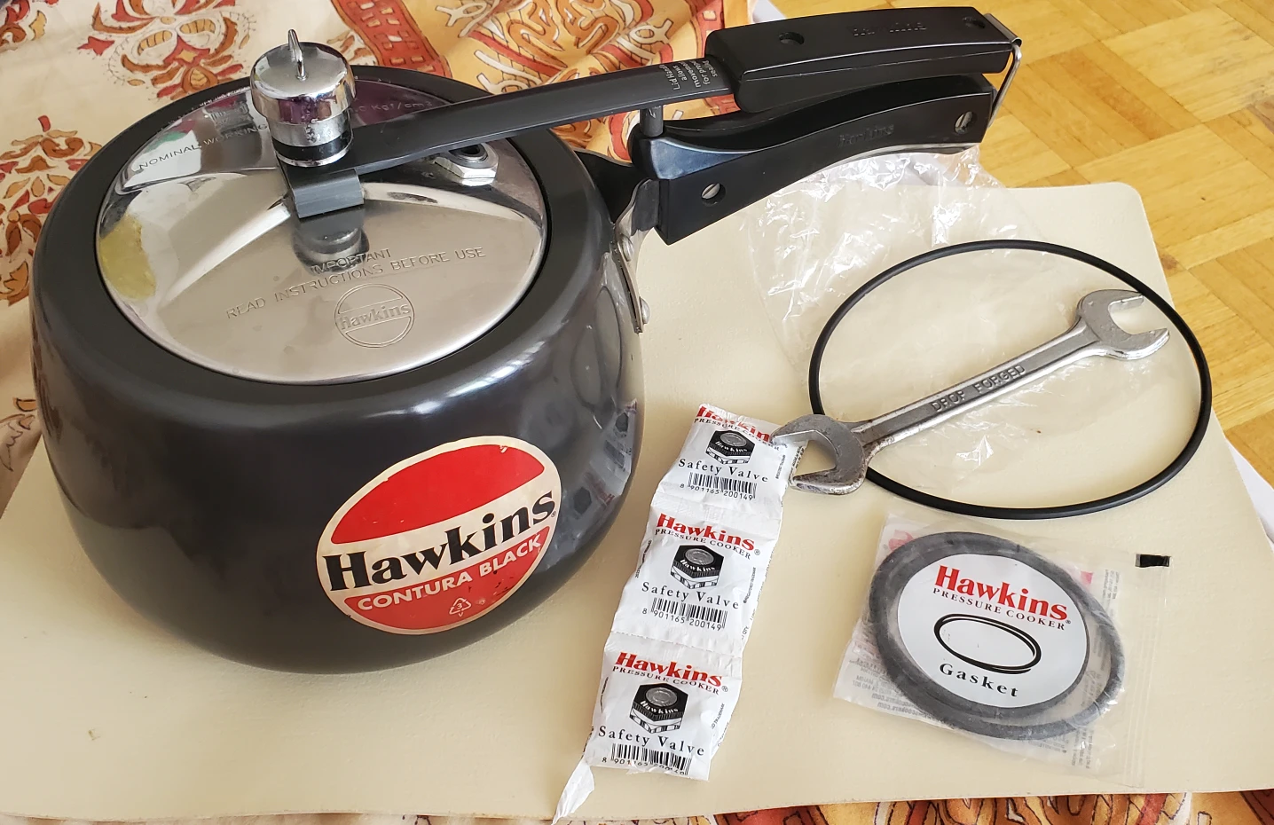 Hawkins pressure cooker for sale