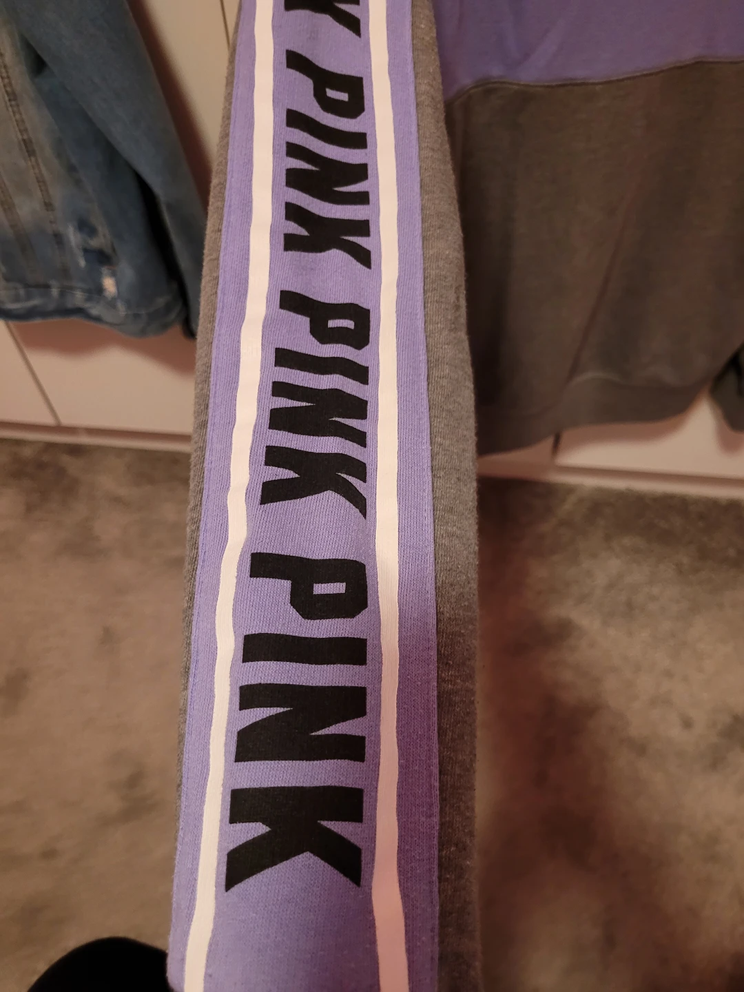 PINK zip up image indicator(5)