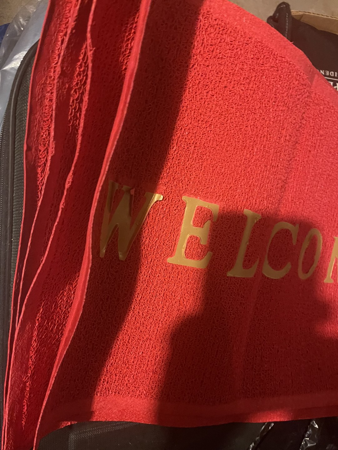 🌱 5 Red Welcome Mats image indicator(2)