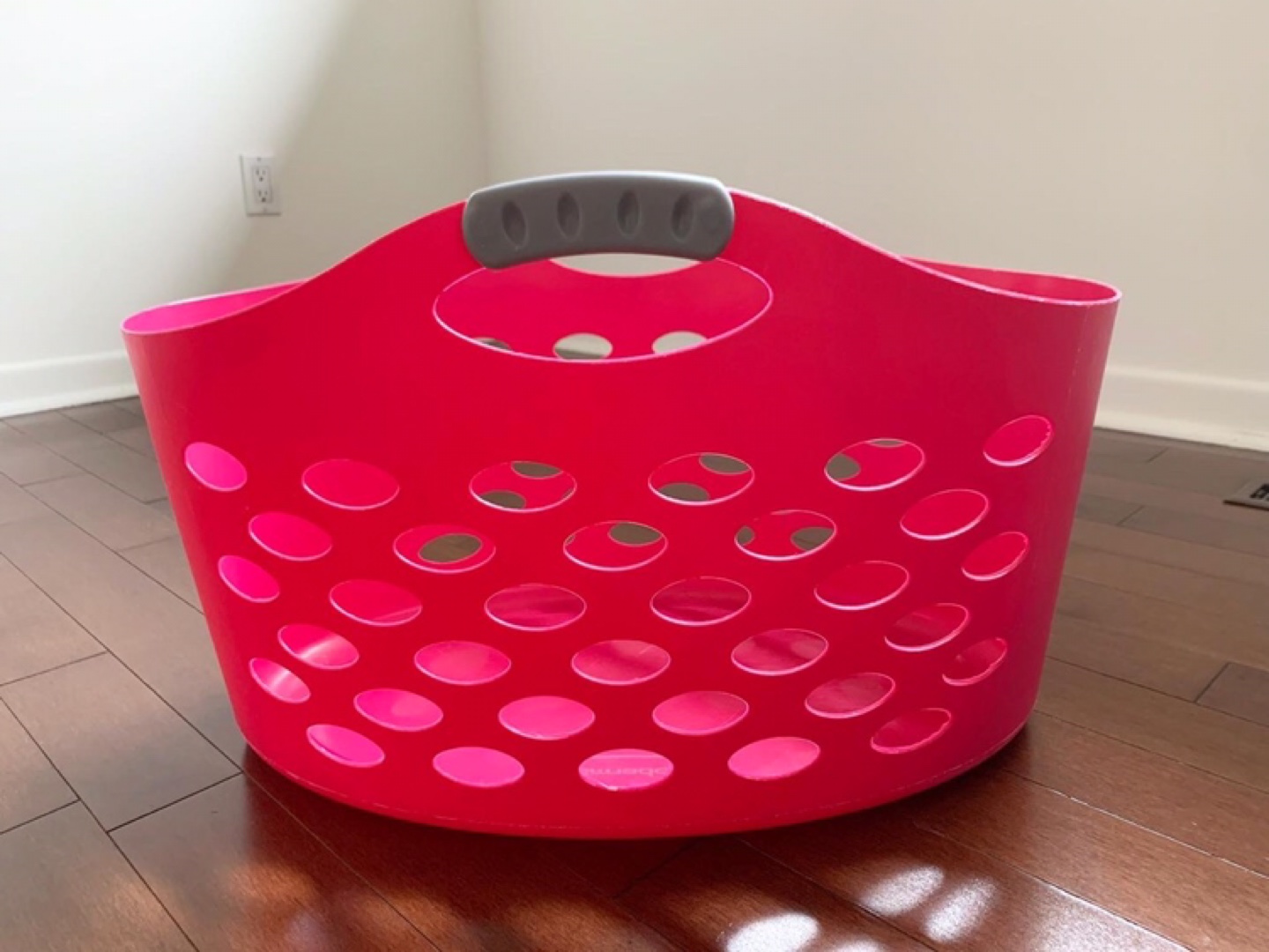 Laundry basket thumbnail