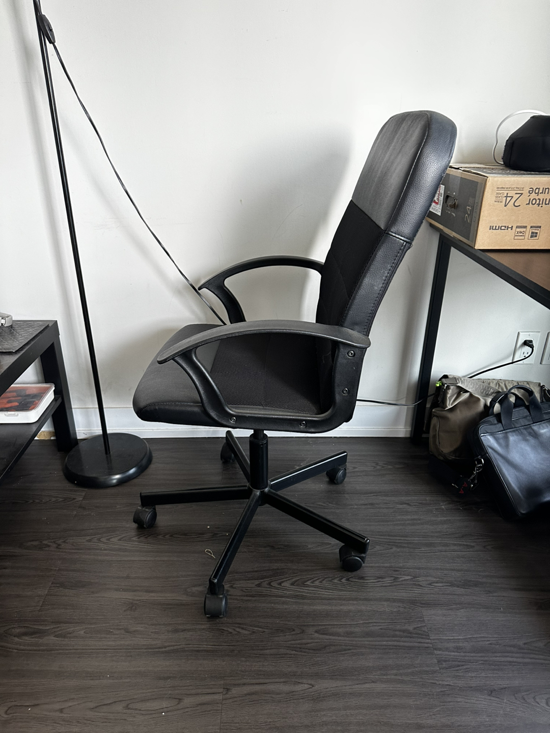 📢 FOR SALE: IKEA RENBERGET Swivel Chair - Black Brown 🏷️ - photo 2