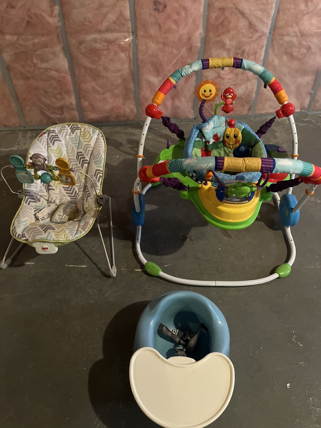 Baby Bumbo Chair, Jumpero, Fisher Price baby chair thumbnail