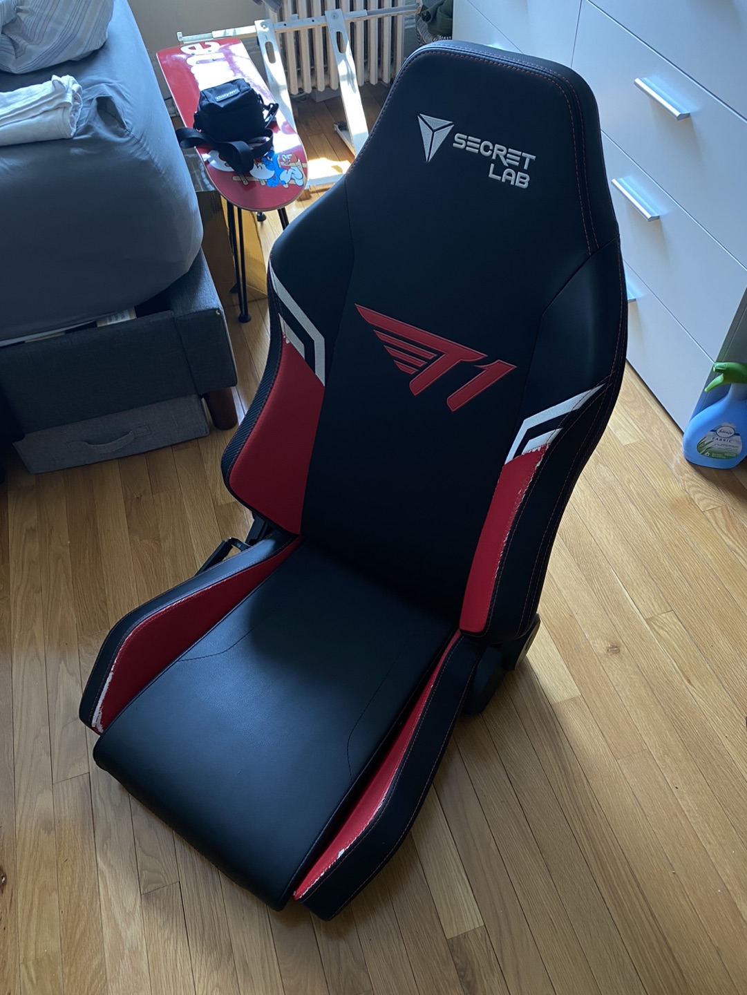 Secret lab gaming chair T1 part