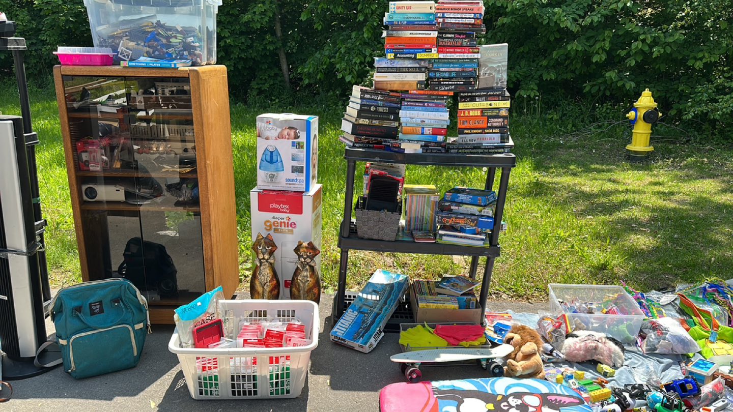 Tons of items being sold right now!!!!!! - photo 4
