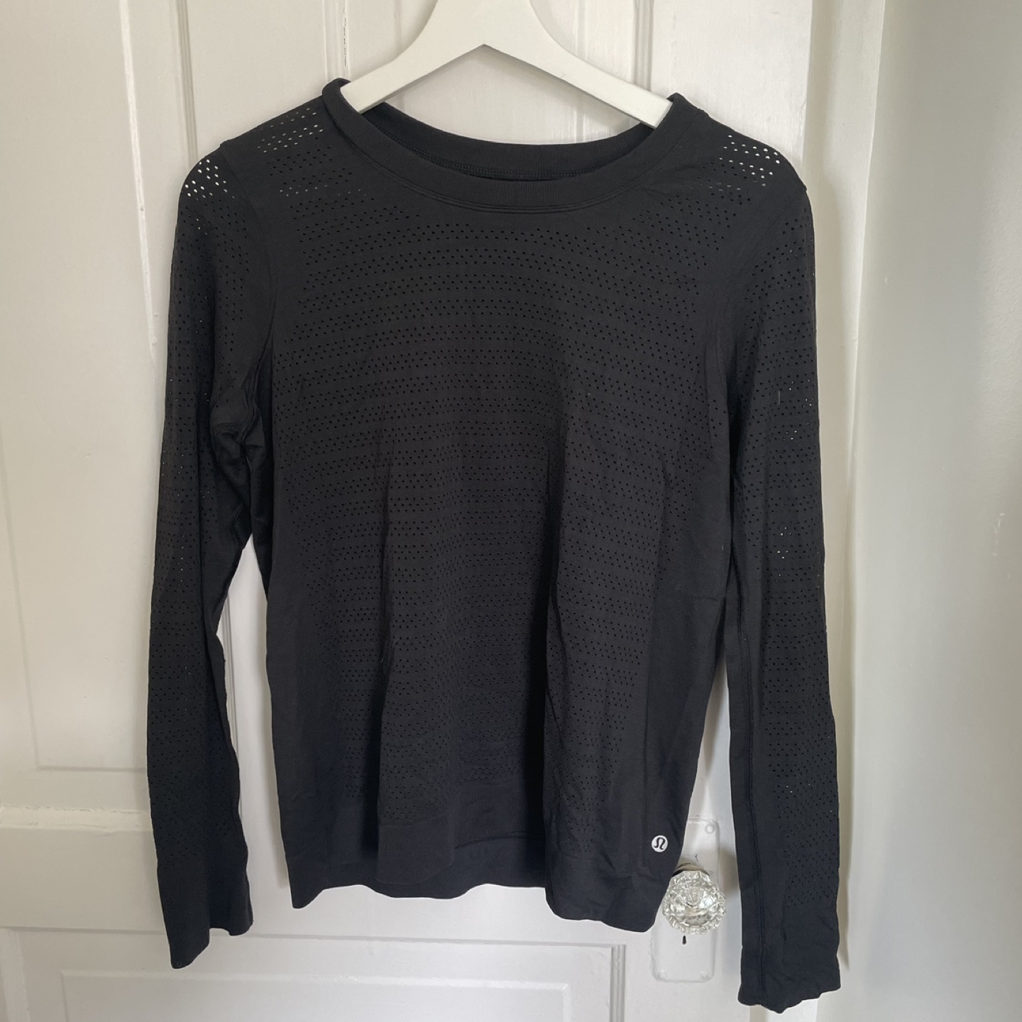 Lululemon Breeze By Long Sleeve Size 8 - photo 2