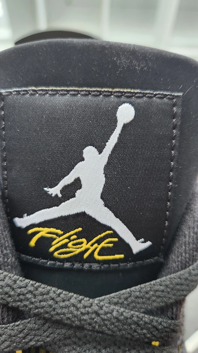 Nike Air Jordan 4 Retro Thunder Men's (with Box) - photo 3