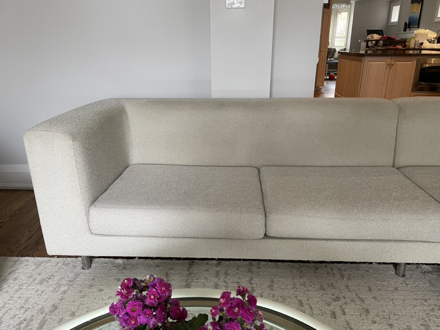 Sectional sofa with removable and washable covers - photo 2