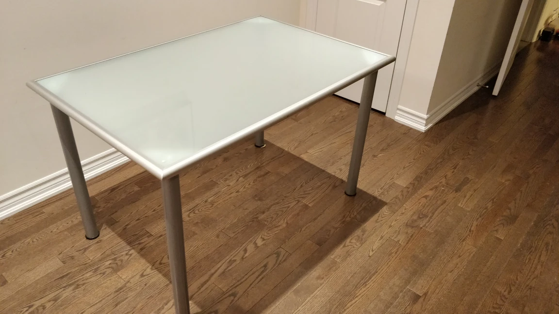 Glass table 46" (L)x 30.5" (W)x 29" (H) thumbnail
