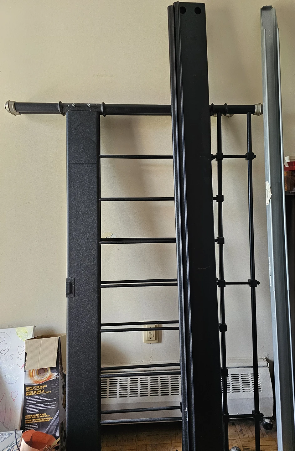 Queen Ikea bed frame - photo 2