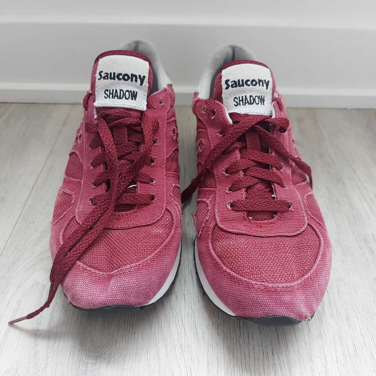 Saucony Women's size 9 Runners