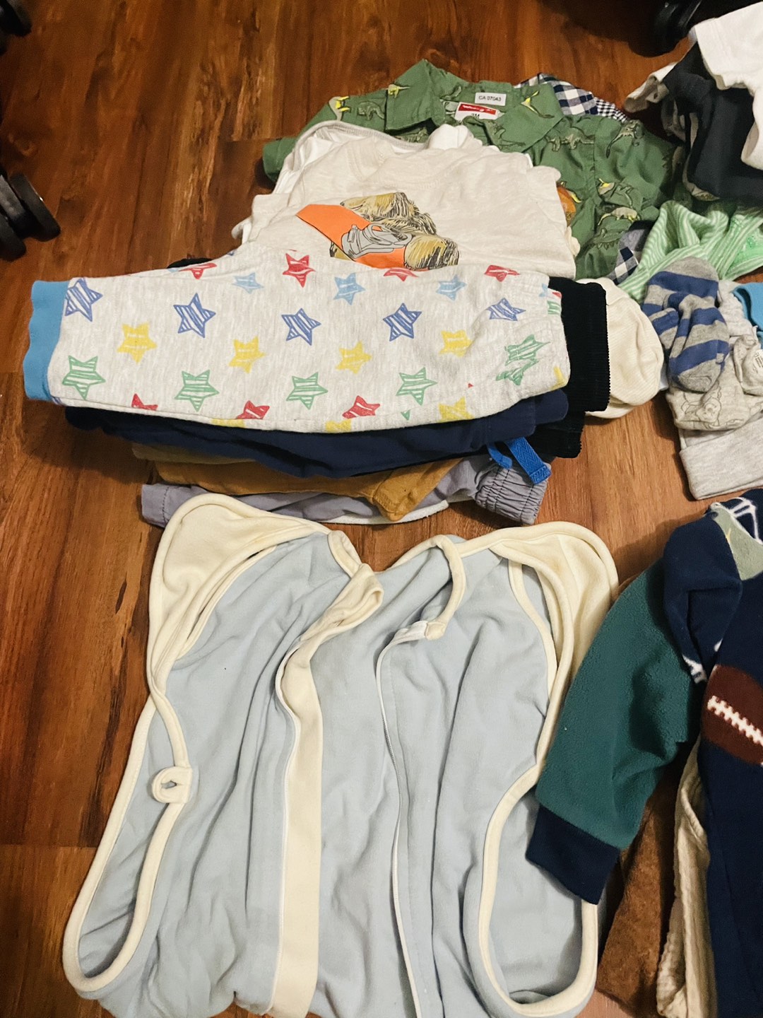 Baby boy clothes lot - photo 4