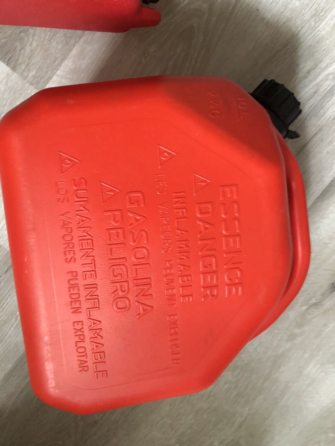 Gas Cans - photo 3