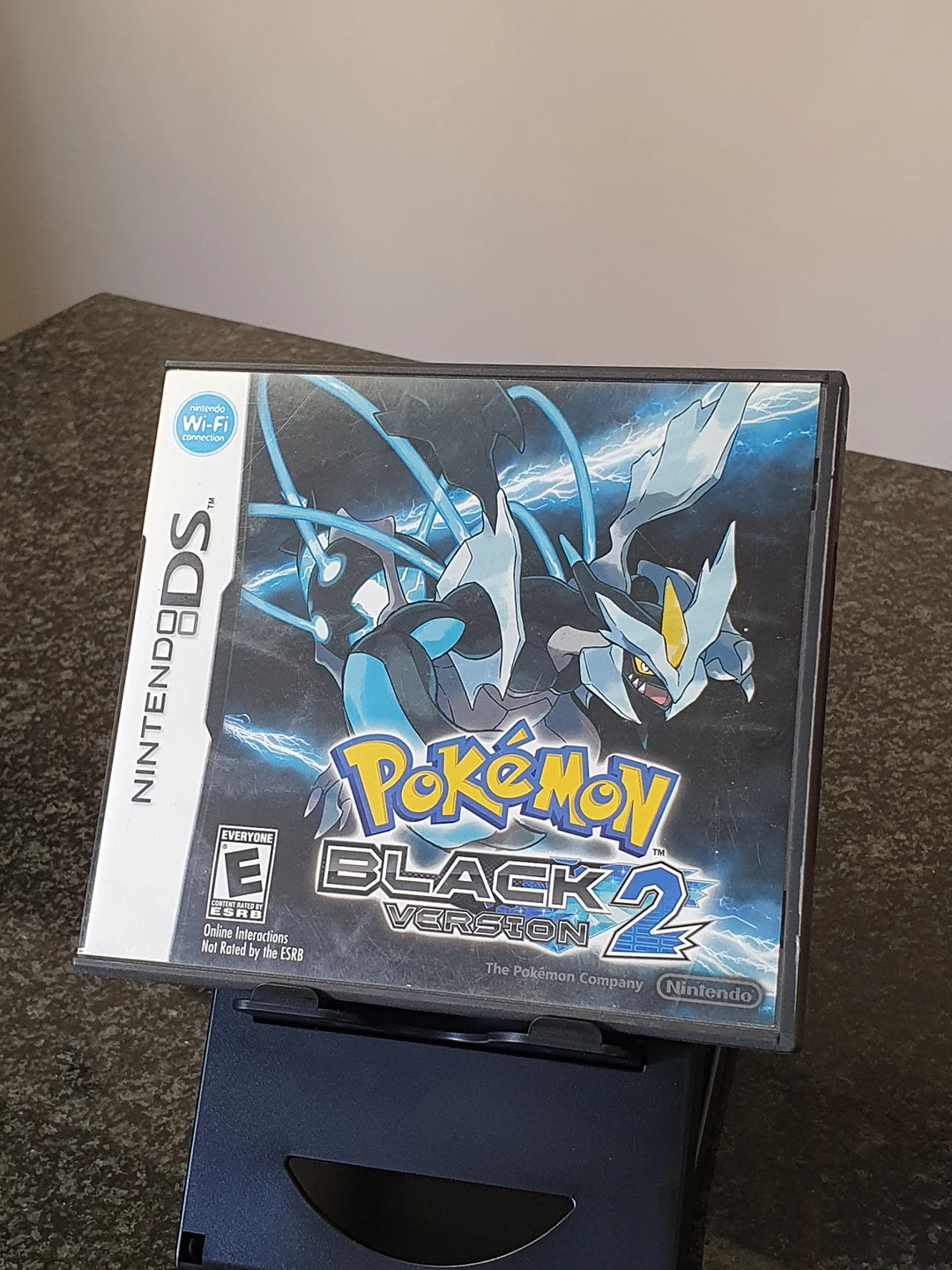 Pokémon Black 2 CIB thumbnail