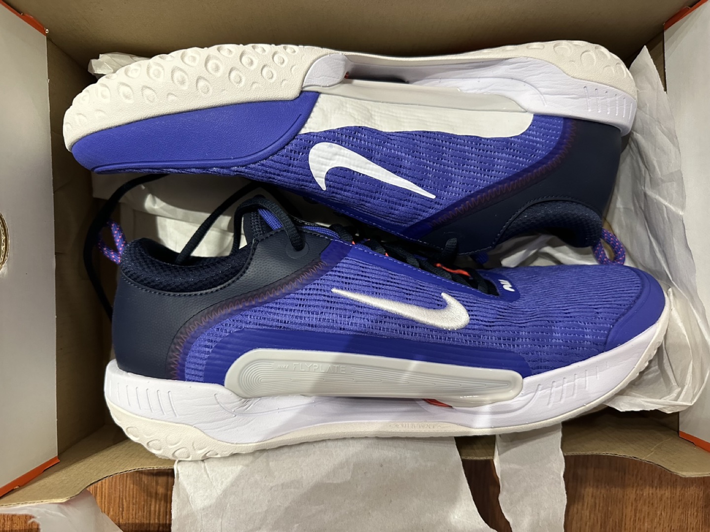 Nike Zoom Tennis Shoes (Hard Court)