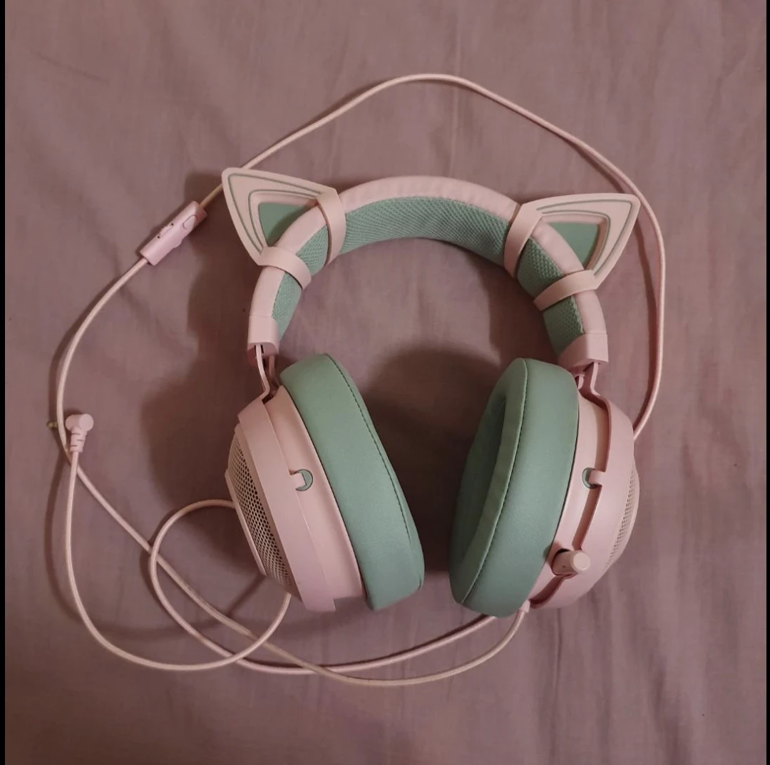 last week RAZER KRAKEN PRO QUARTZ headset with mic + kitty ears image indicator(8)