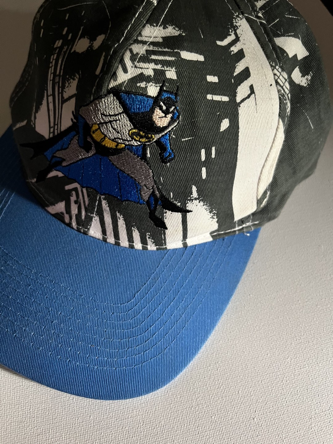 Vintage Batman animated series SnapBack 90s starter new era DC image indicator(7)