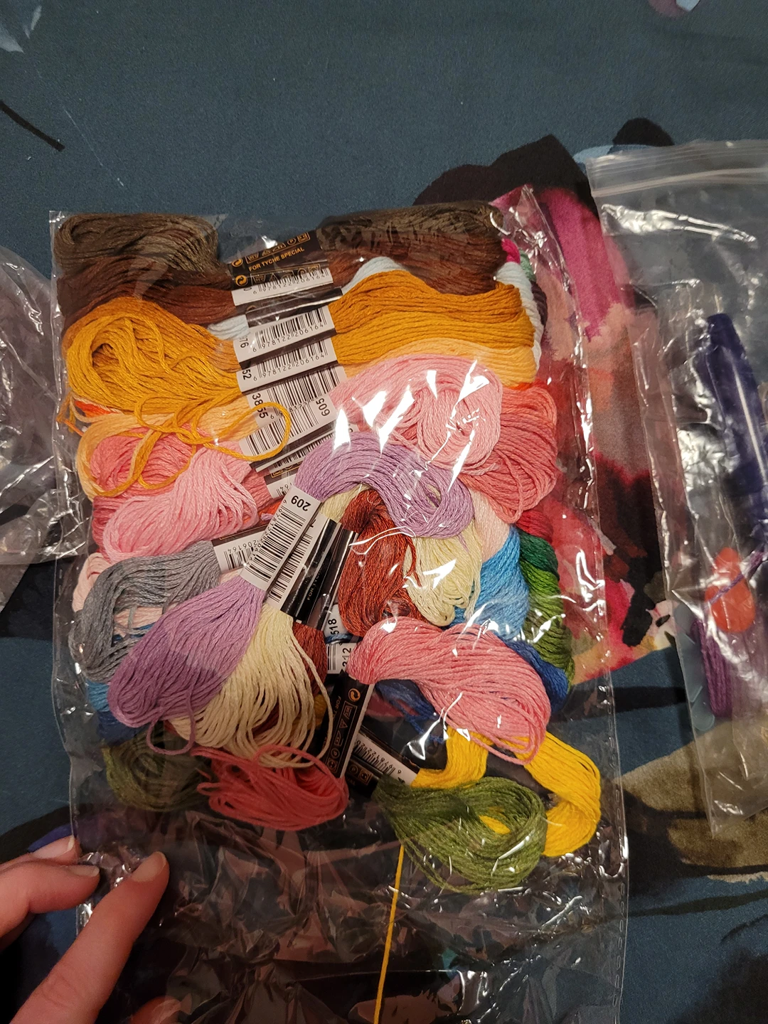 embroidery beginners kit image indicator(6)