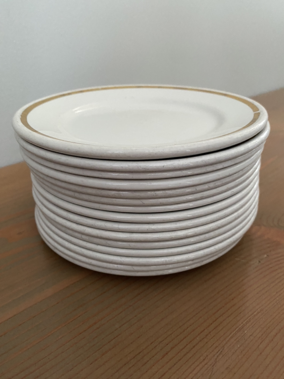 The Duraline Hotel Ware ‘Super Vitrified’ side plates #freecycle thumbnail