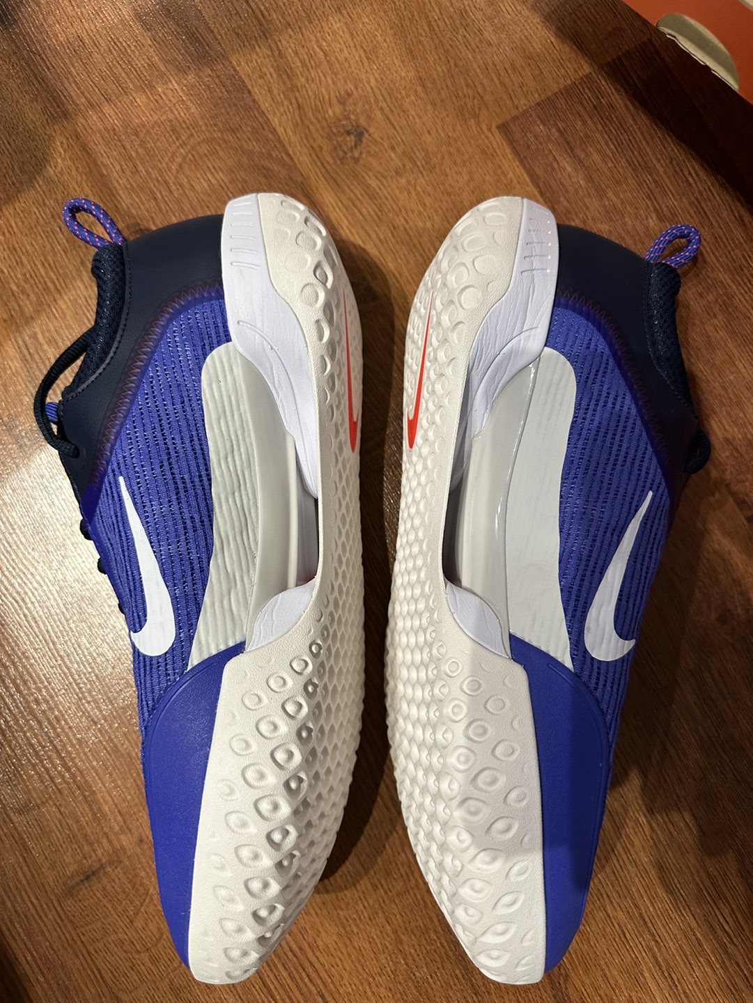 Nike Zoom Tennis Shoes (Hard Court) - photo 3