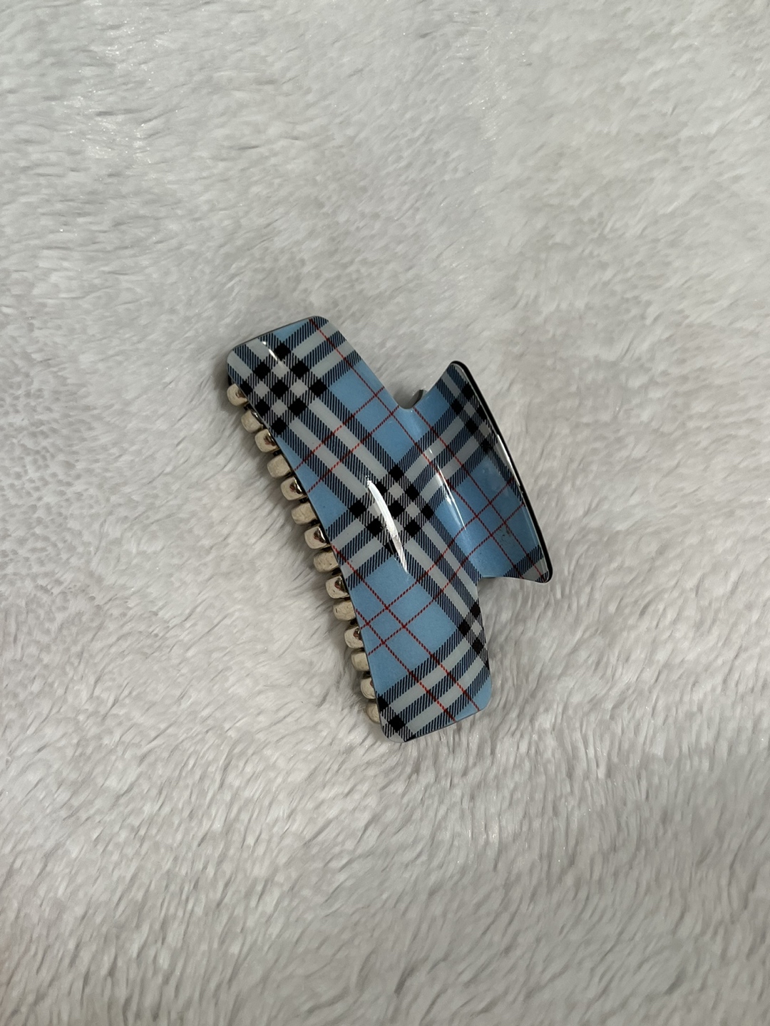 Small Blue Checkered Hair Claw thumbnail