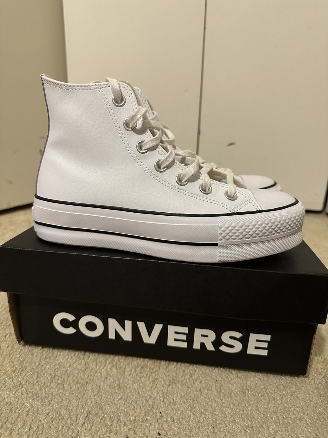 Converse high tops - photo 2