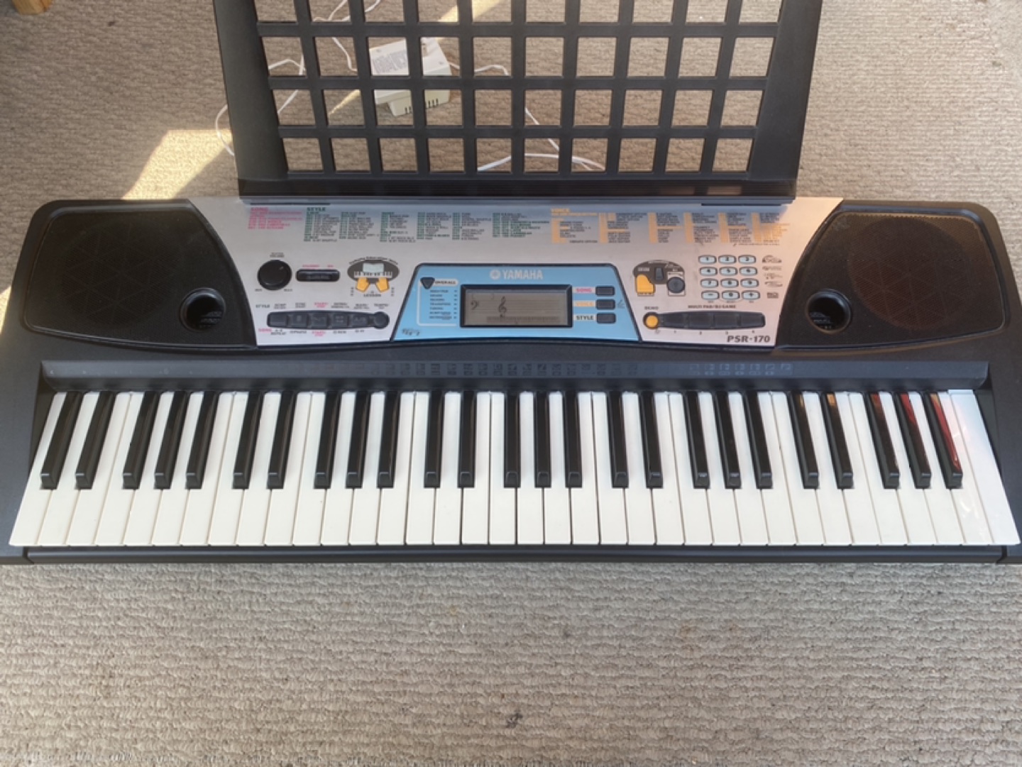 Yamaha Piano PSR 170
C$60 - photo 2