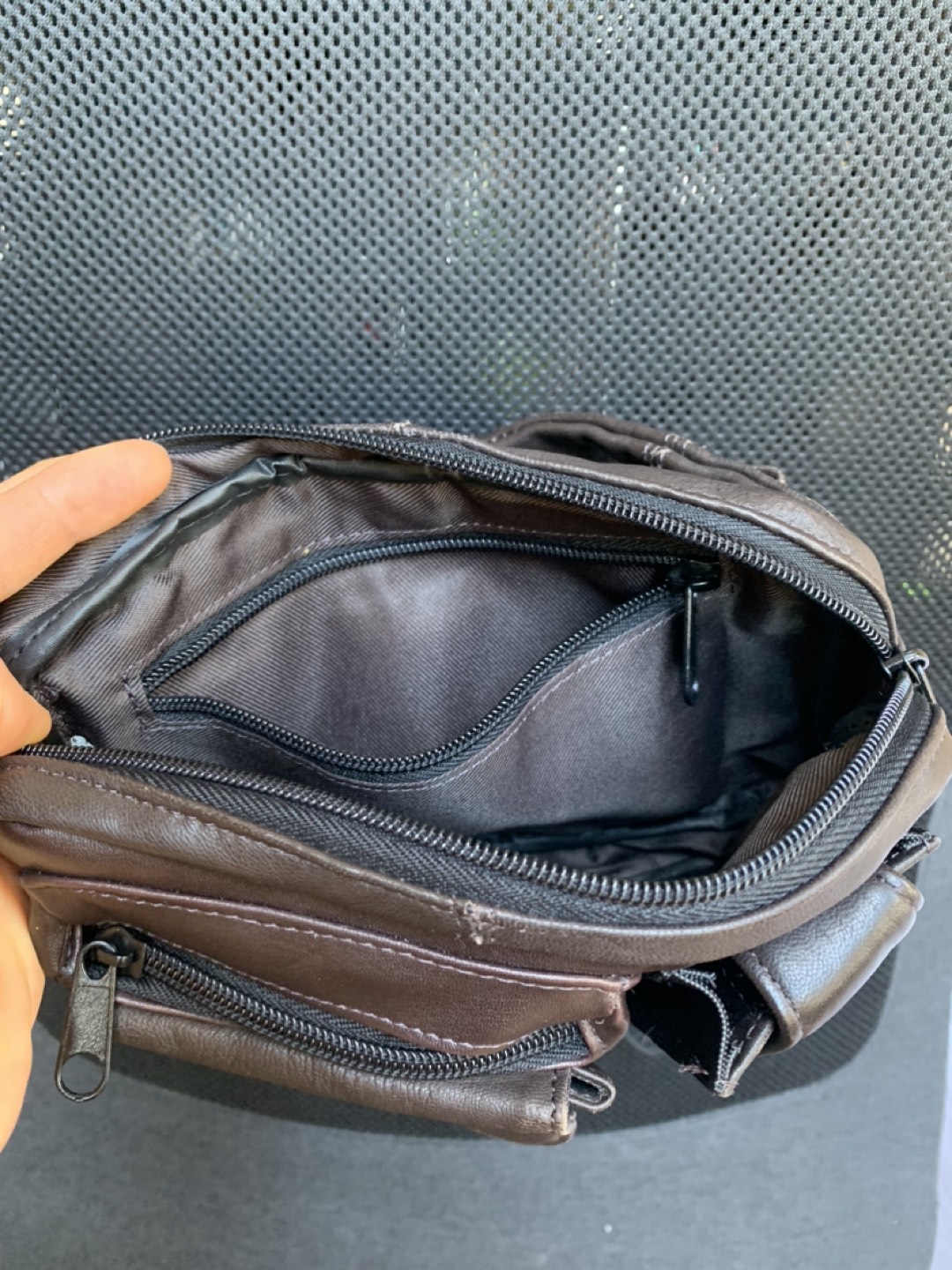 Unisex Brown fanny pack image indicator(2)