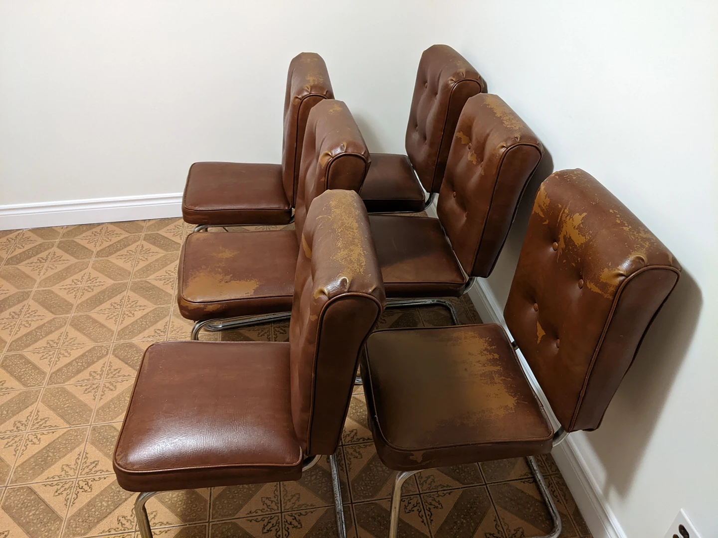 6 Dining chairs - photo 2