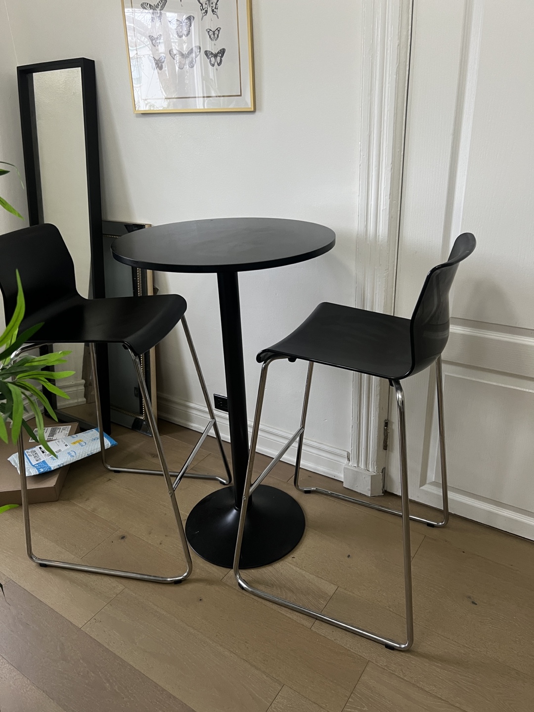 Bar Set (1 table & 2 stools)