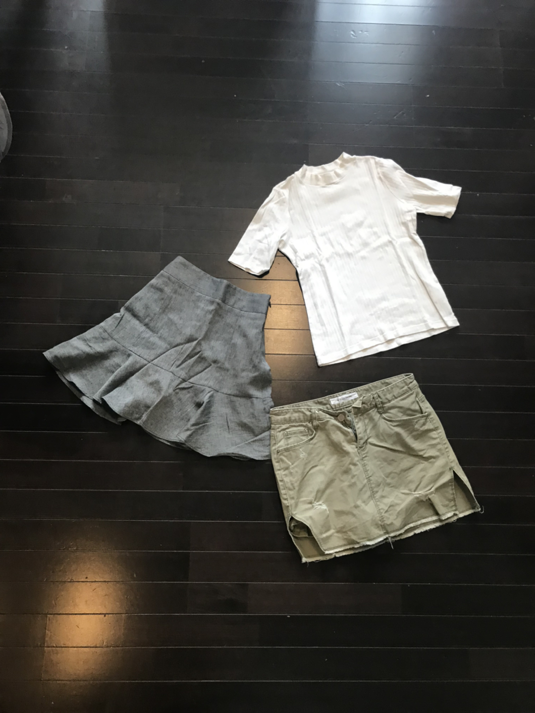 Skirt skort shirt set thumbnail