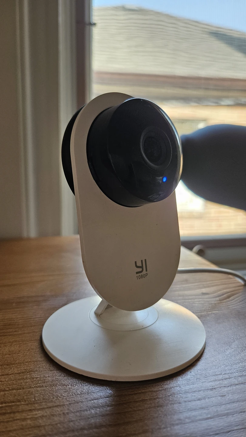 YI Security camera / Pet camera thumbnail