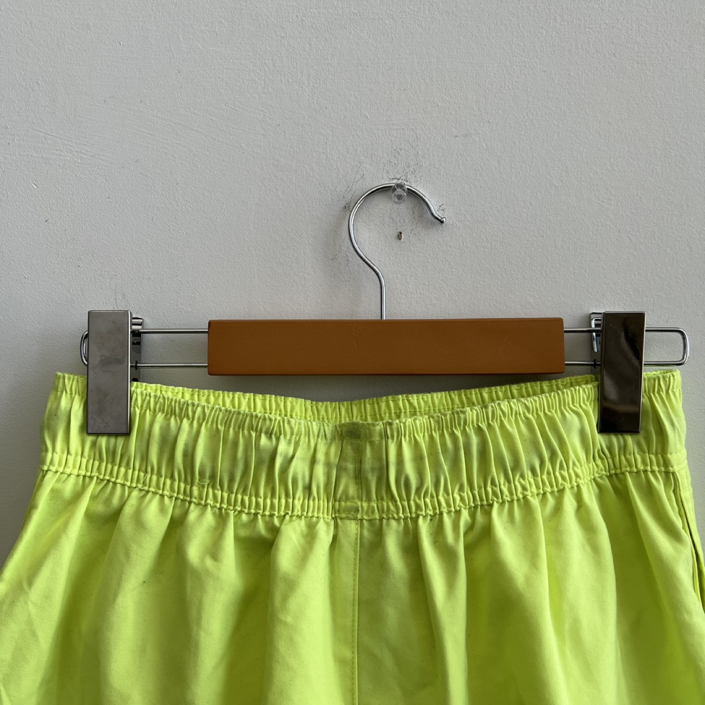 NEON YELLOW SWIM TRUNKS image indicator(4)