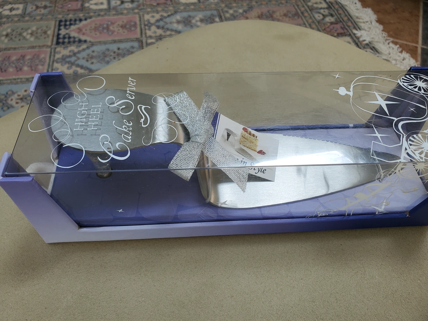 Cake server