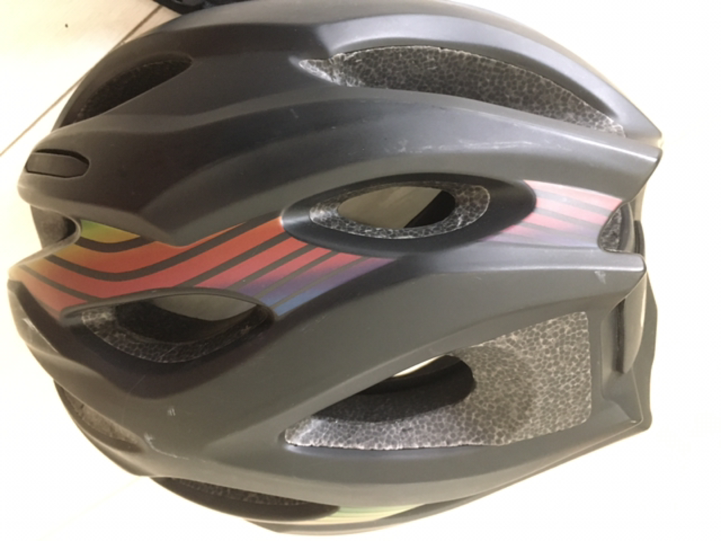 Biking helmet thumbnail