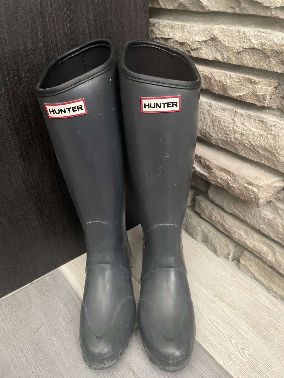 Hunter rain boots thumbnail