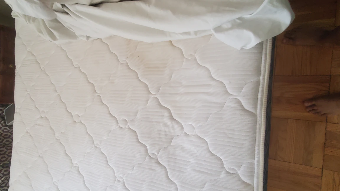 Queen Size Mattress - photo 3