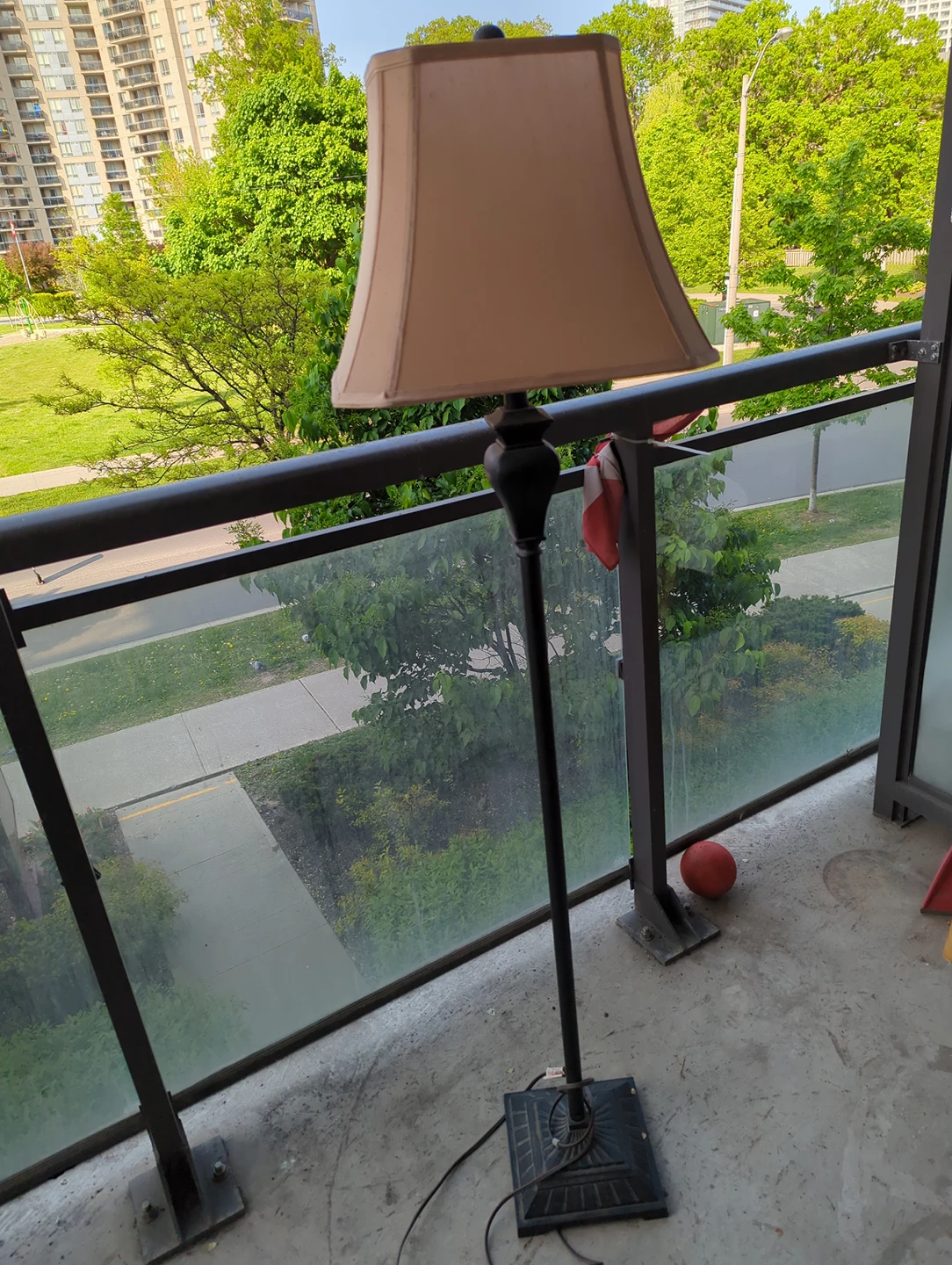 Antique style lamp for sale.