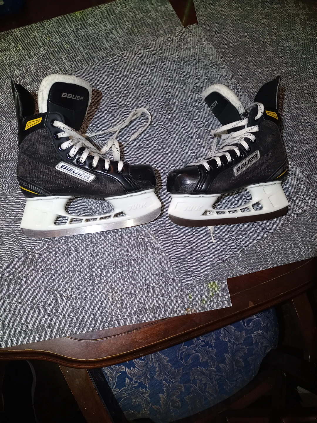 Bauer Supreme Youth Hockey Skates