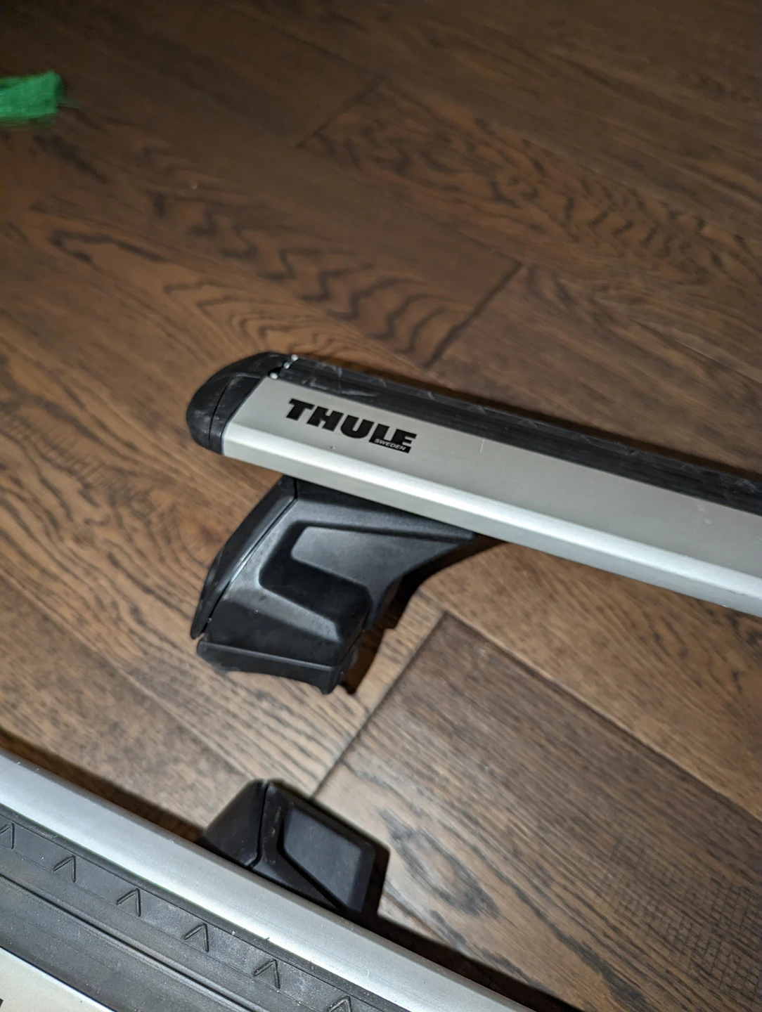 Thule WingBar Evo

roof rack system aluminium for flush rails - photo 2